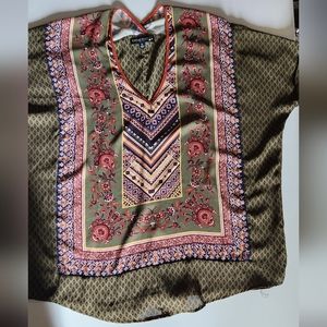 Living Doll Short Sleeve Pullover Top Size XL